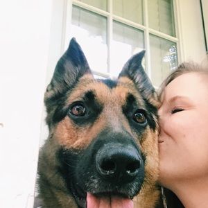 Meet your Posher, Marie